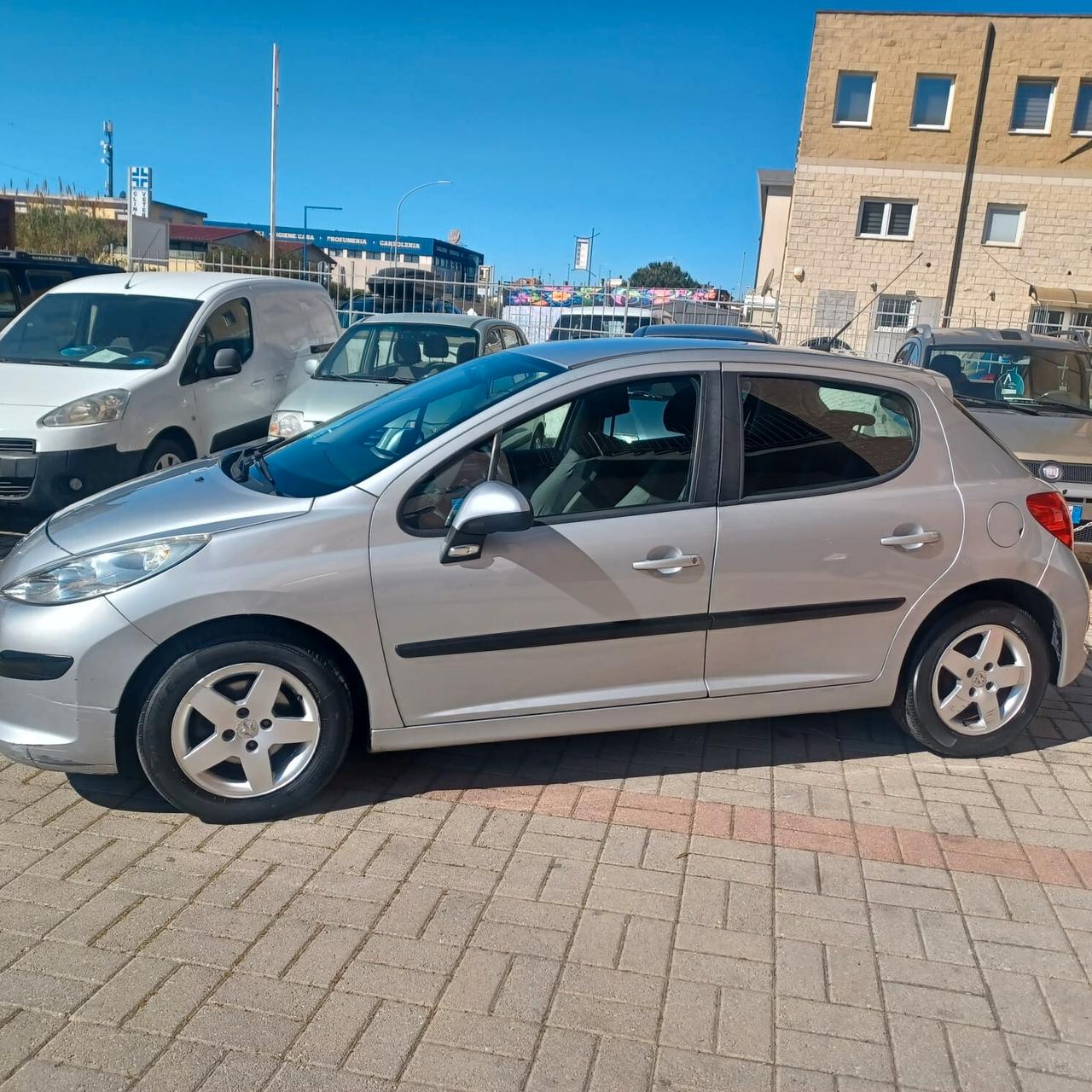 178848 PEUGEOT 207 1.4 TDI NEOPATENTATI