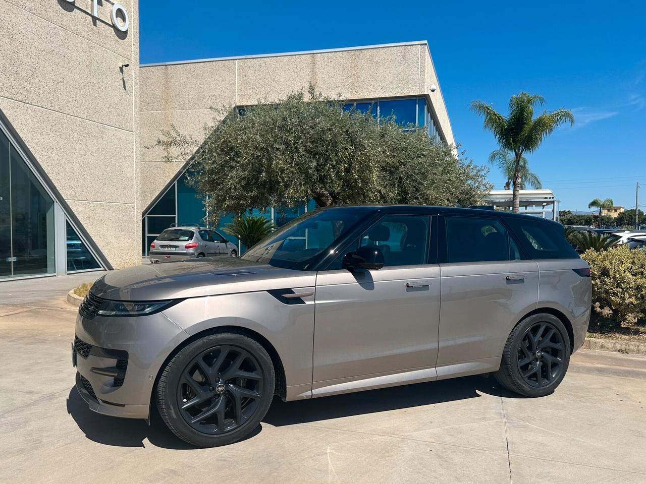 Range Rover Sport 3.0d SE 250cv offerta T-Stock prezzo imperdibile
