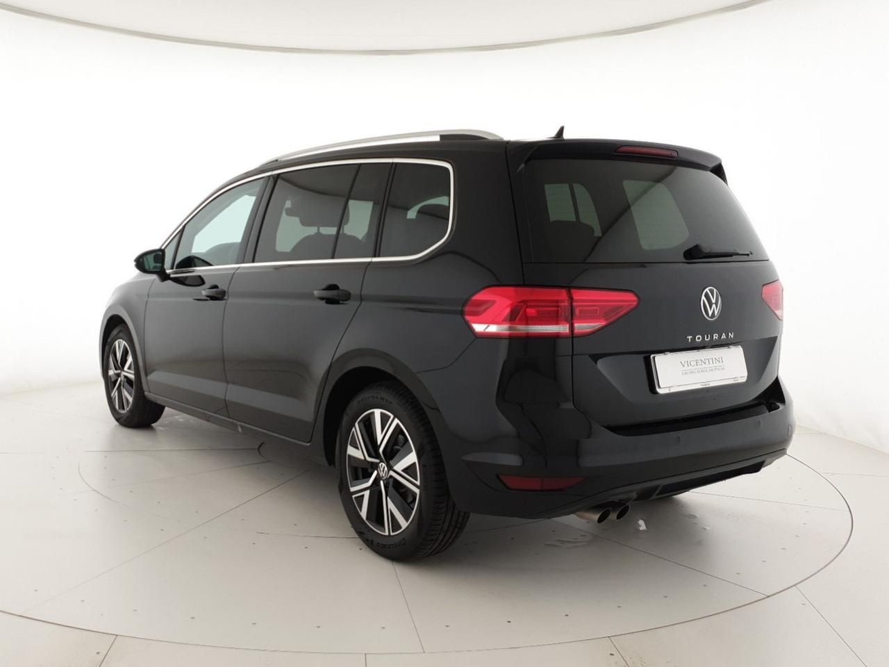 Volkswagen Touran 2.0 tdi executive dsg