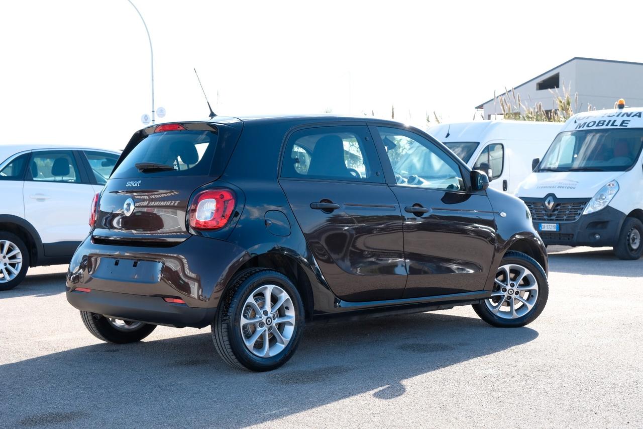 Smart ForFour 70 1.0 Passion