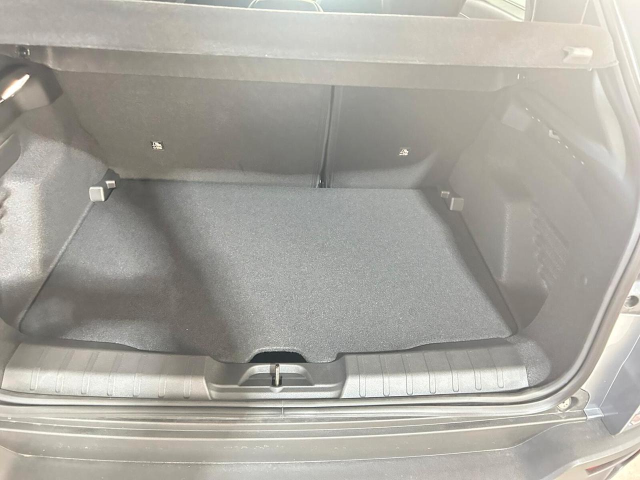 Jeep Avenger 1.2 Turbo 110 CV MHEV Summit