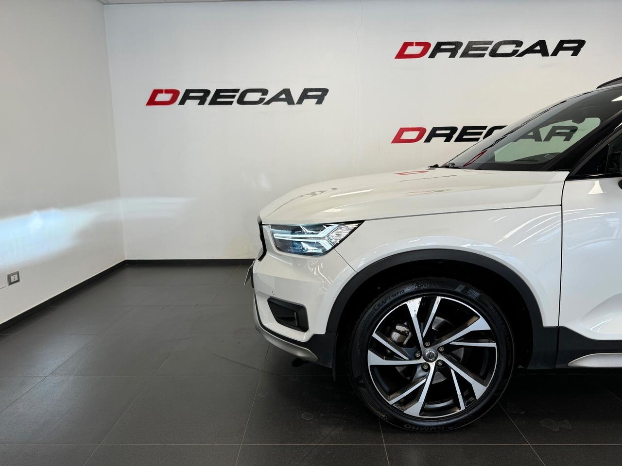 Volvo XC40 D4 AWD Geartronic R-design 20" TETTO CAMERA 360