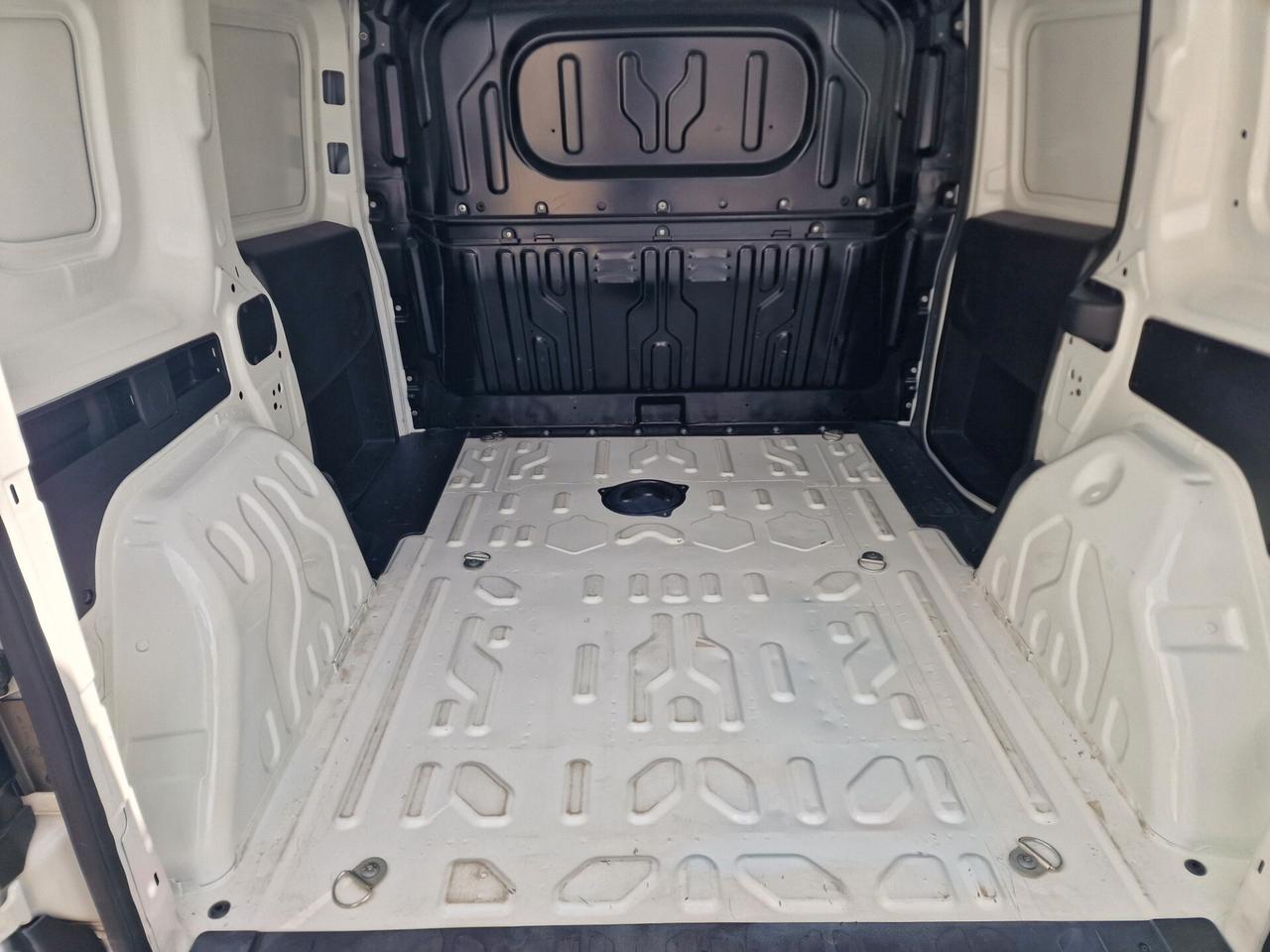 Fiat Doblò 1.3 MJT 11/2021 CON TETTO APRIBILE