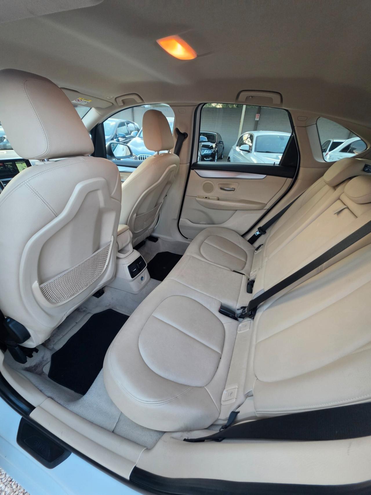 Bmw 216 216d Active Tourer Advantage