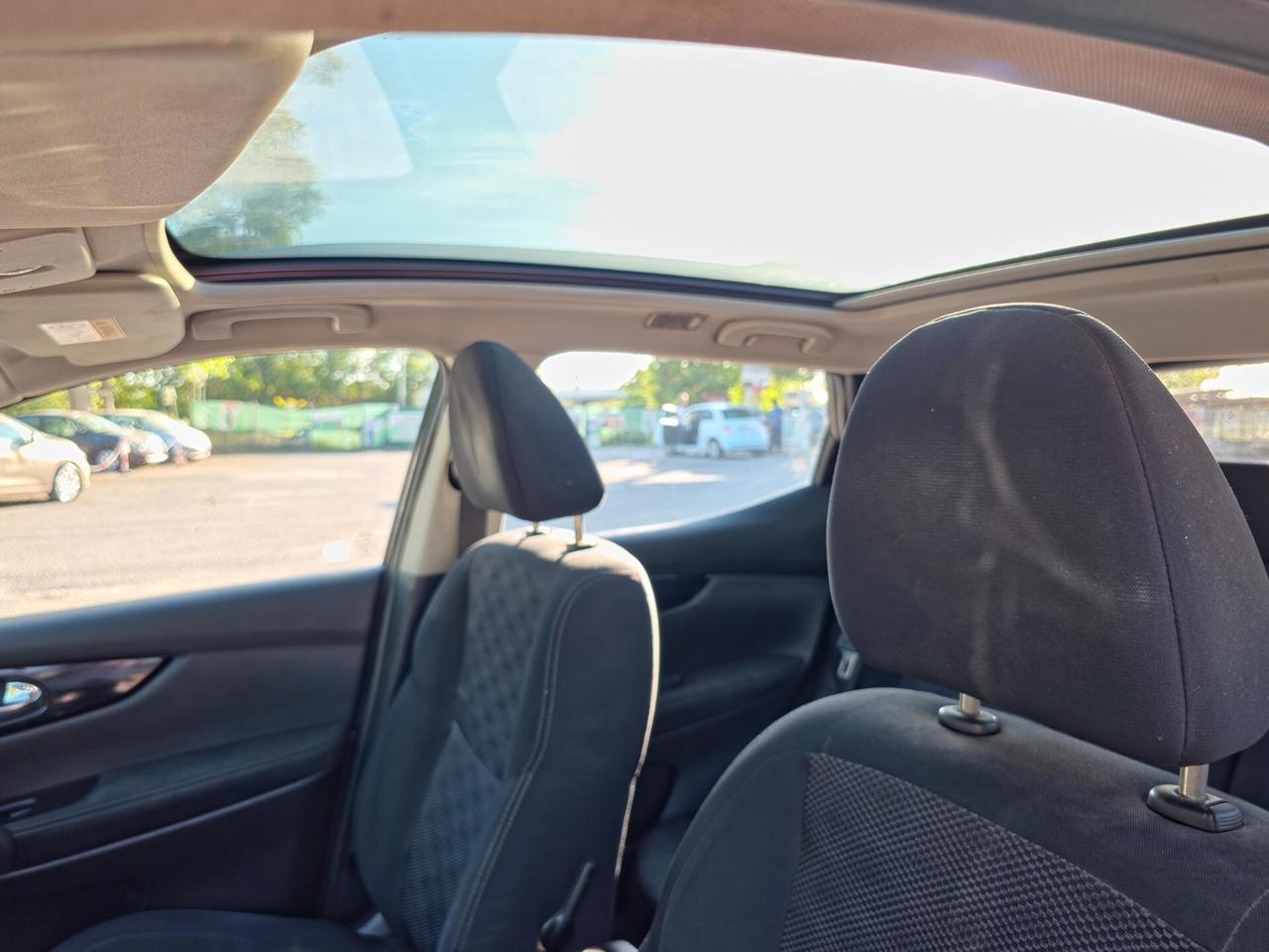Nissan Qashqai 1.6 dCi 4WD Tekna 2016-E6B Manuale 4x4 NEO