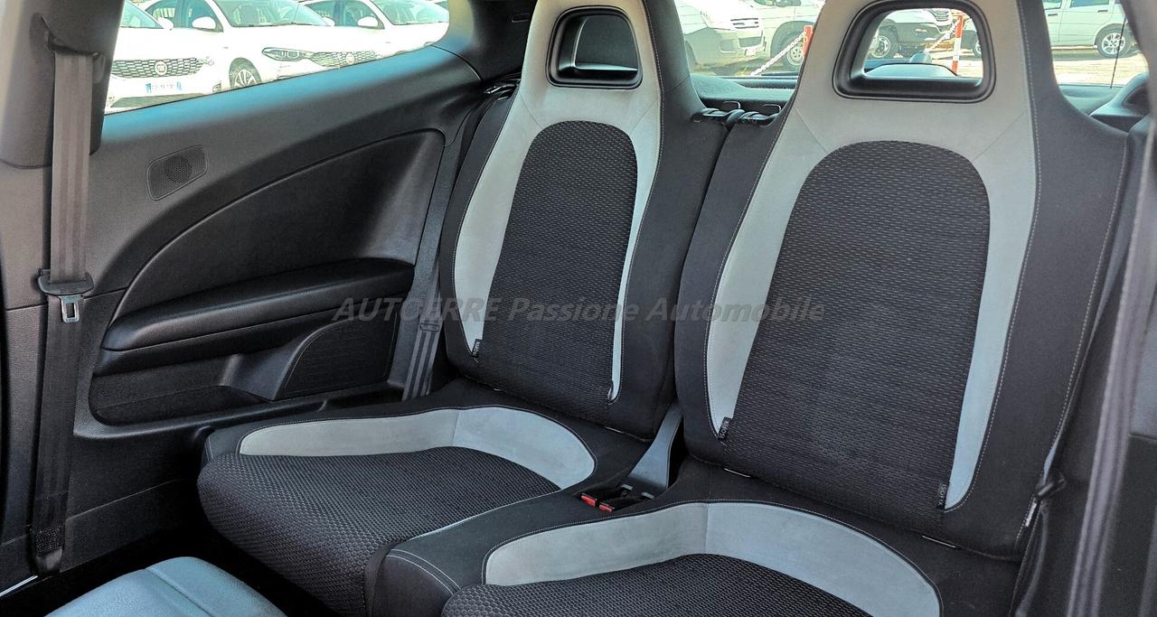 Volkswagen Scirocco 2.0 TDI 170 CV DPF