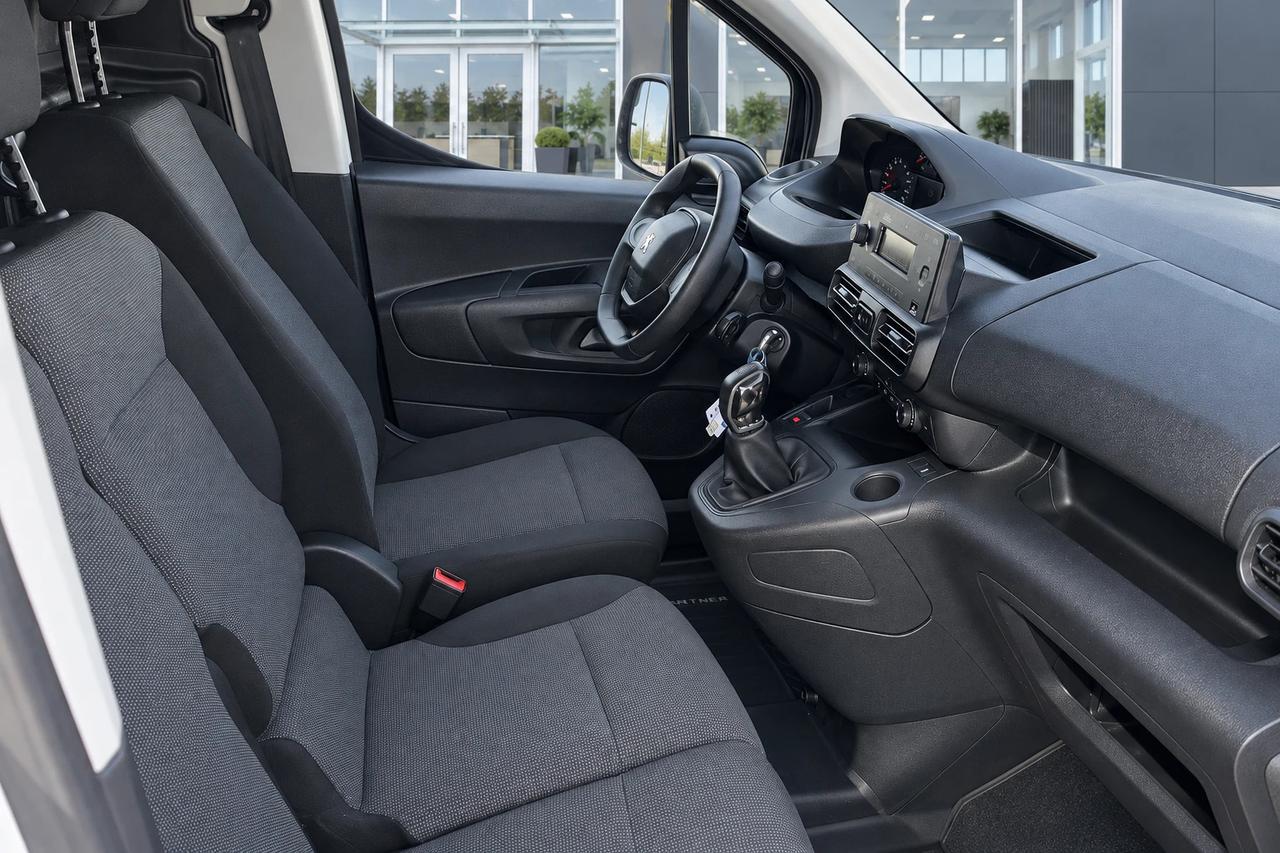 Peugeot Partner --- L2 BlueHDi 100CV Premium +IVA