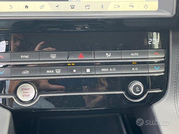 JAGUAR F-PACE 2.0d i4 R-Sport 180cv auto my20