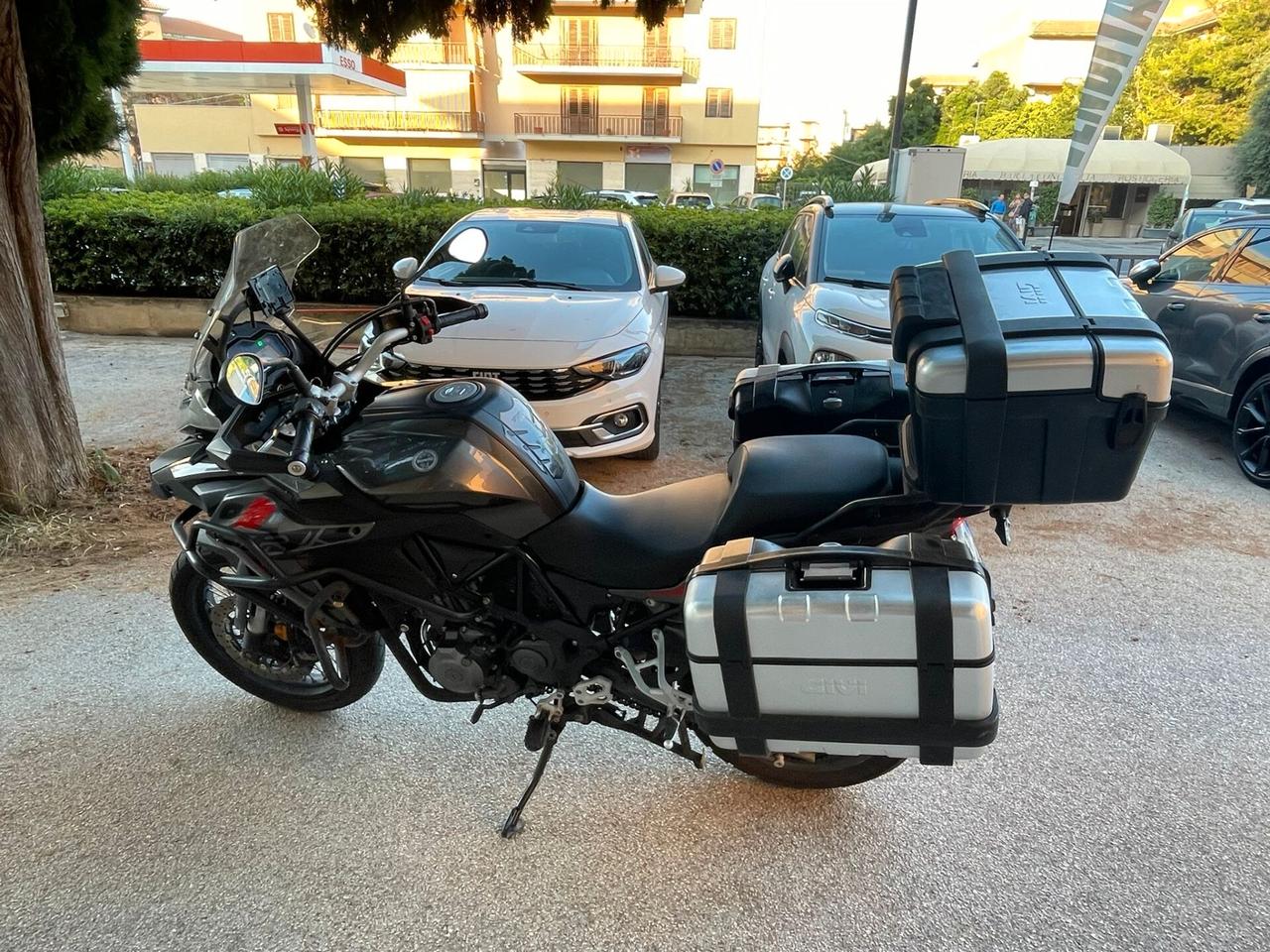 Benelli TRK 502