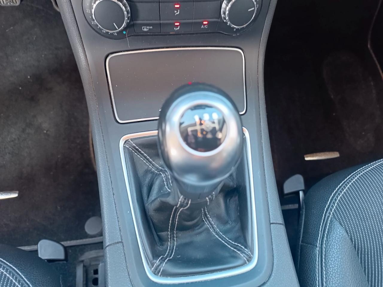 Mercedes-benz B 180 CDI Premium
