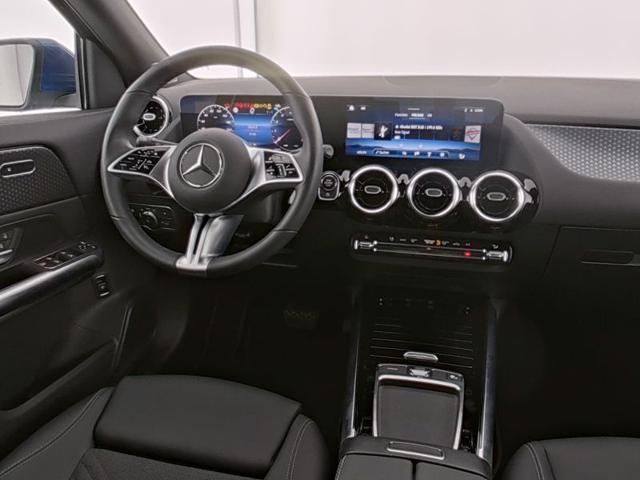 MERCEDES-BENZ GLA 200 Automatic Progressive Line Advanced Mild Hybrid