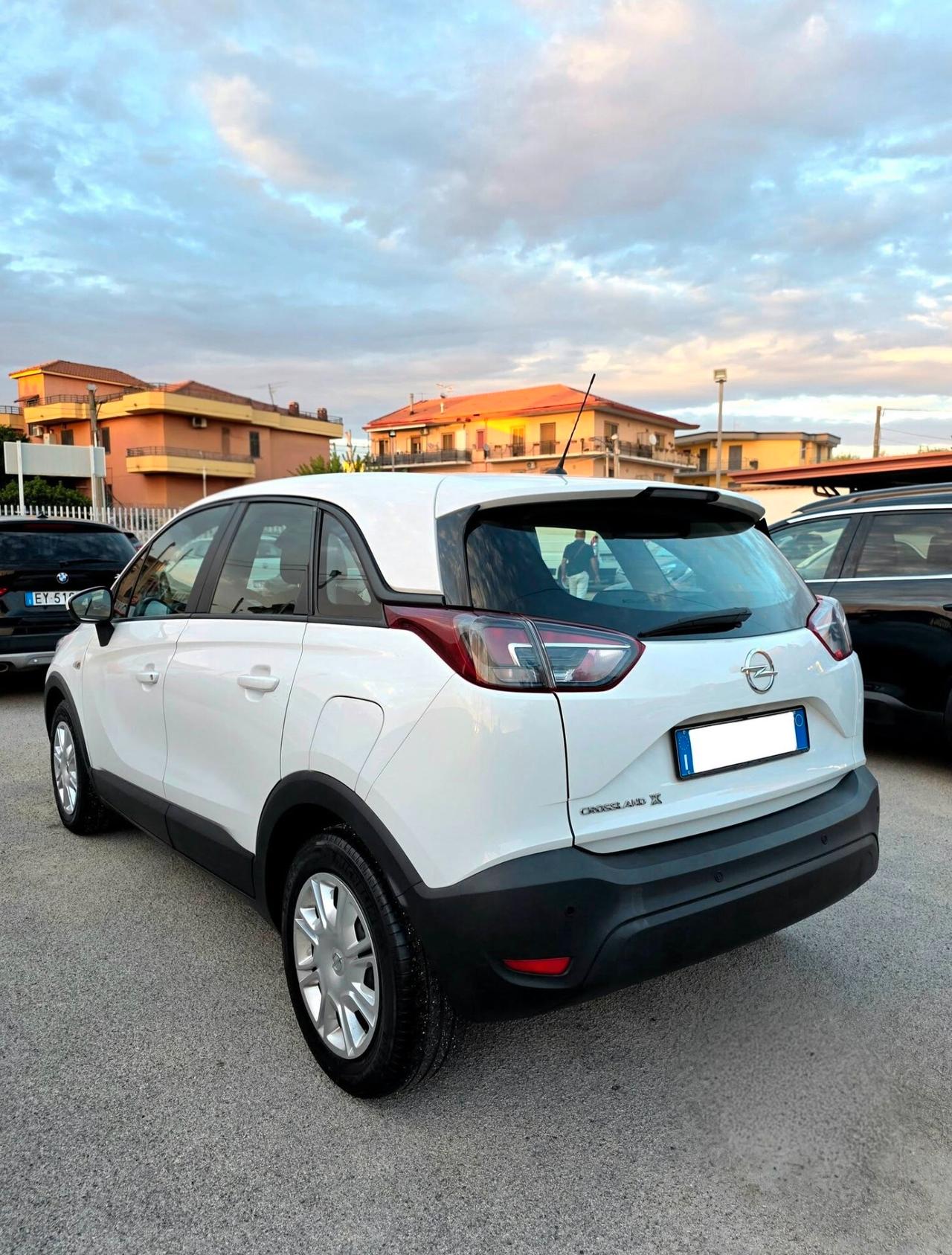 Opel Crossland X 1.2 12V Advance