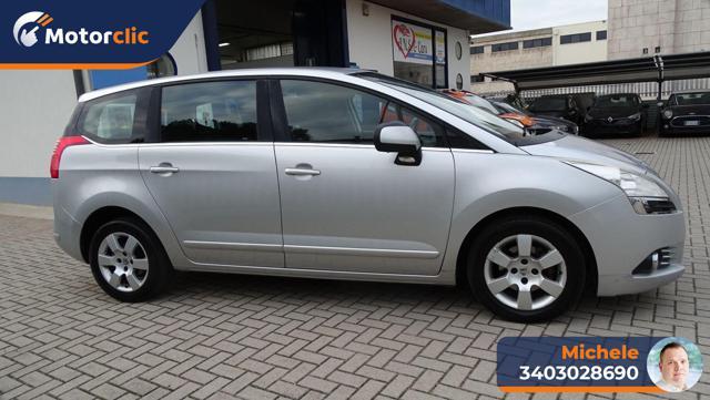 PEUGEOT 5008 1.6 HDi 112CV Allure