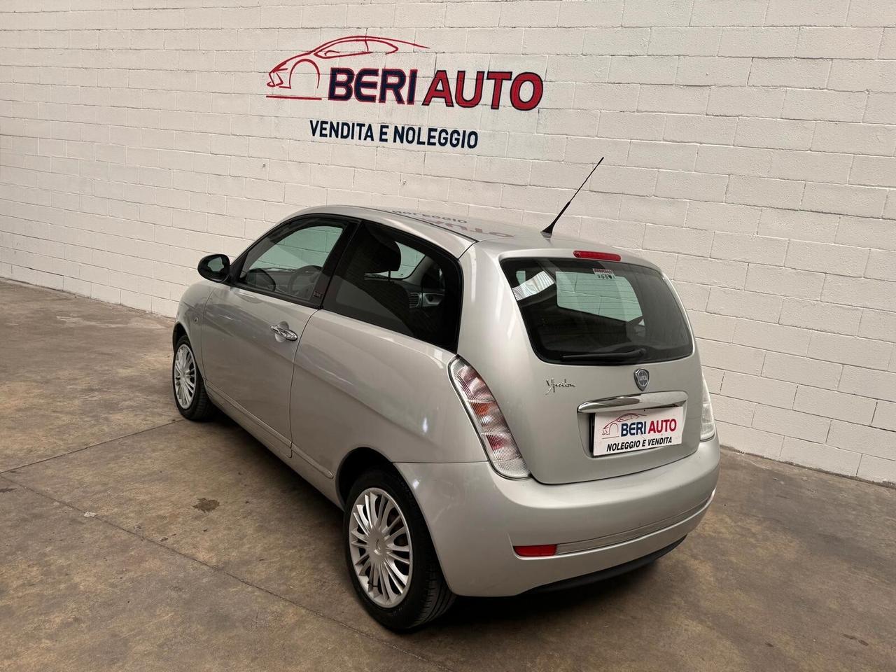 Lancia Ypsilon Platinum