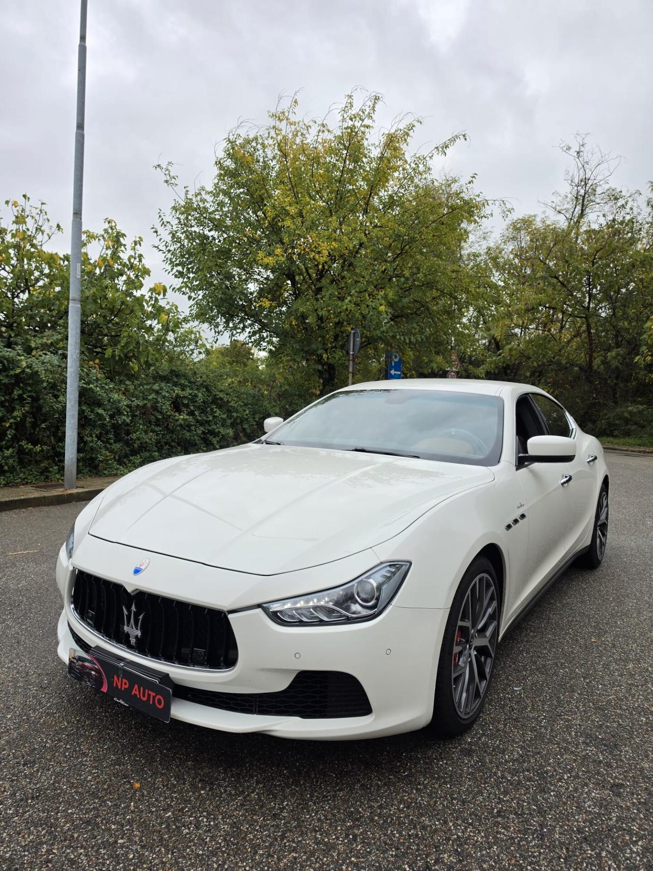 Maserati Ghibli q4