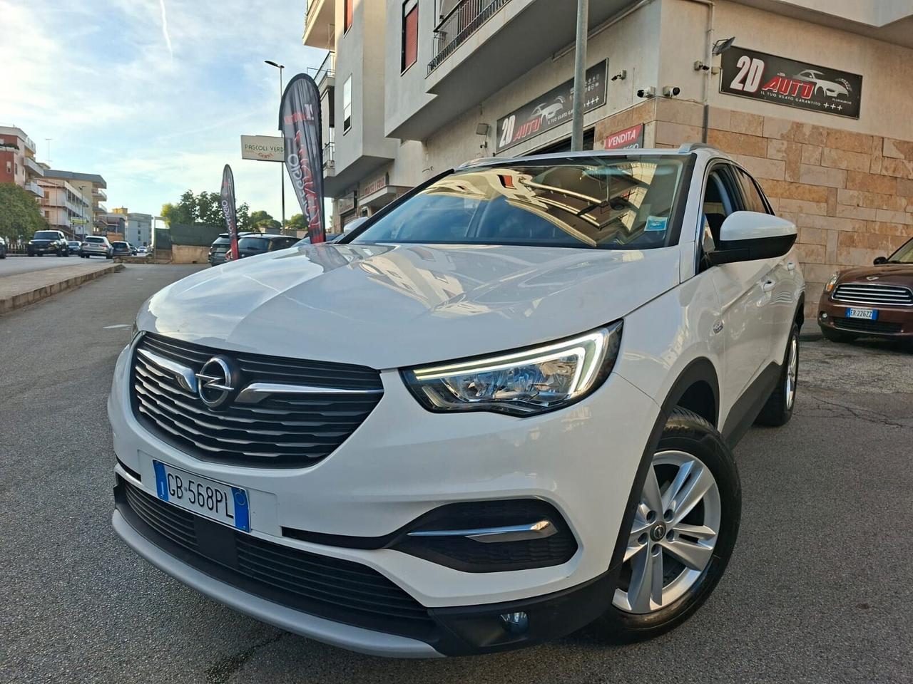 Opel Grandland Innovation 1.5 Tdci * Pelle * Navi * Garantita 12 Mesi