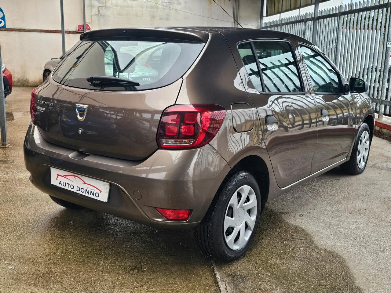 Dacia Sandero 1.5 dCi 8V 75CV Lauréate