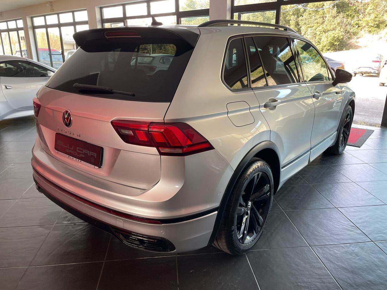 VOLKSWAGEN TIGUAN 2.0TDI R-LINE DSG 150cv