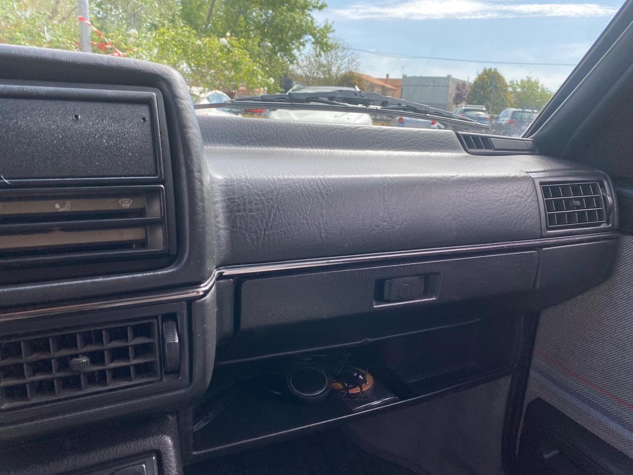 Volkswagen Golf 1300 5 porte GL