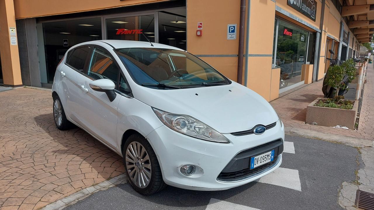 Ford Fiesta 1.2 82 CV 5 porte Titanium