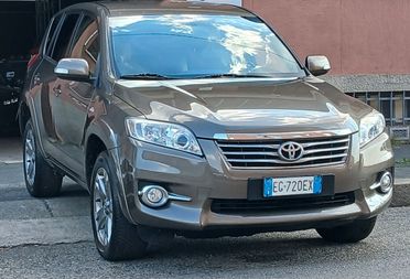 TOYOTA Rav4 Crossover 2.200 D-Cat 150cv 4WD Autom.