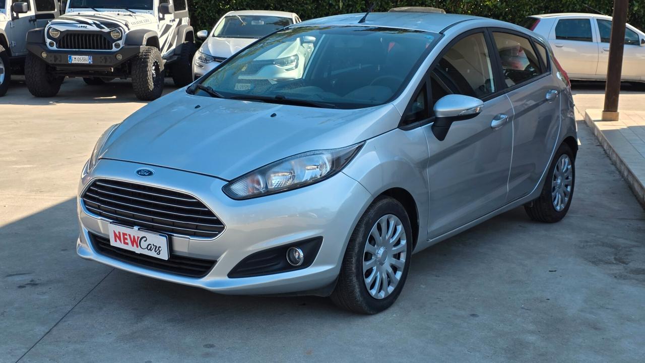 Ford Fiesta 1.5 TDCi 75CV 5 porte Titanium