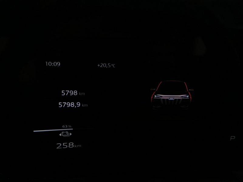 Audi Q6 e-tron S line edition quattro 387cv