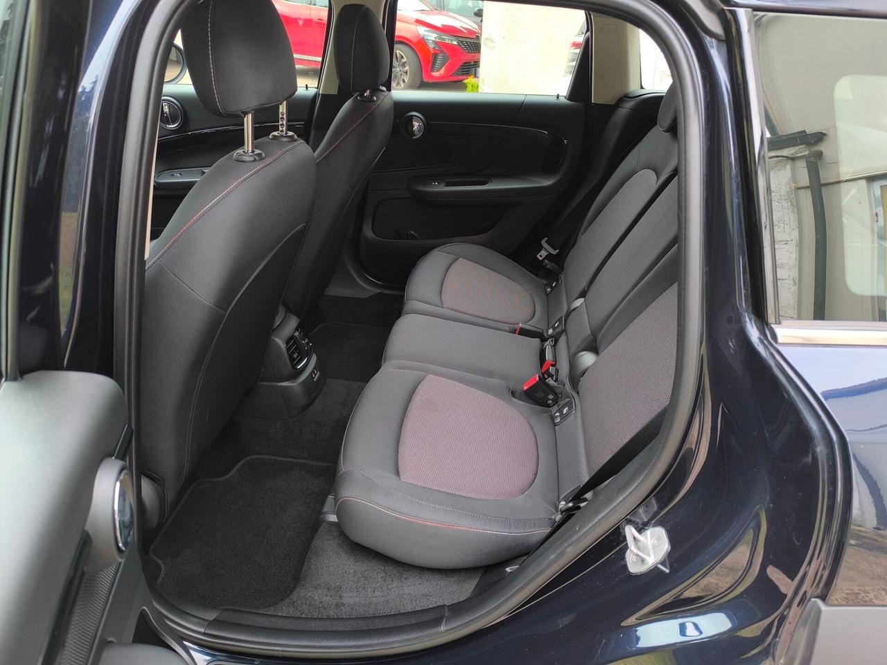 Mini Cooper Countryman 1.5 Business
