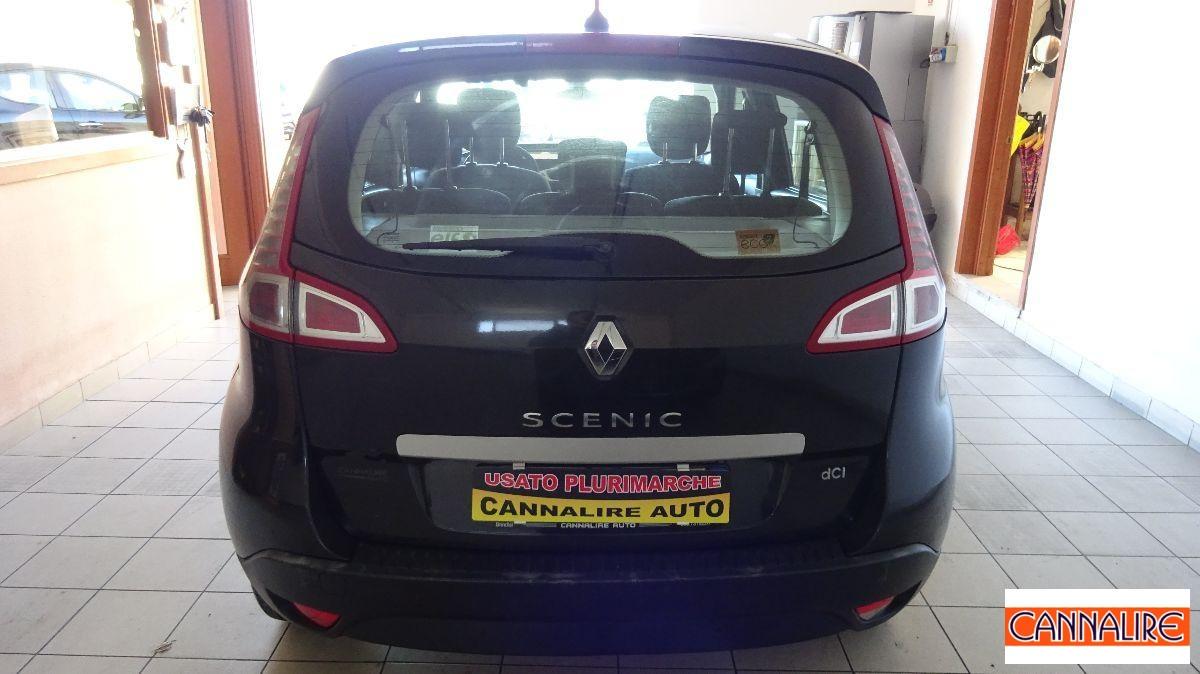 RENAULT - Scénic - 1.5 dCi 110CV Confort