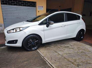 Ford Fiesta 1.0 EcoBoost 100CV 5 porte Powershift