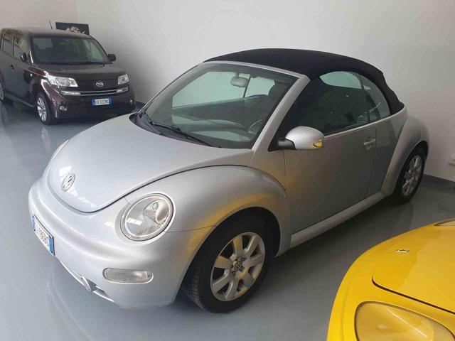 VOLKSWAGEN New Beetle 1.6 Cabrio