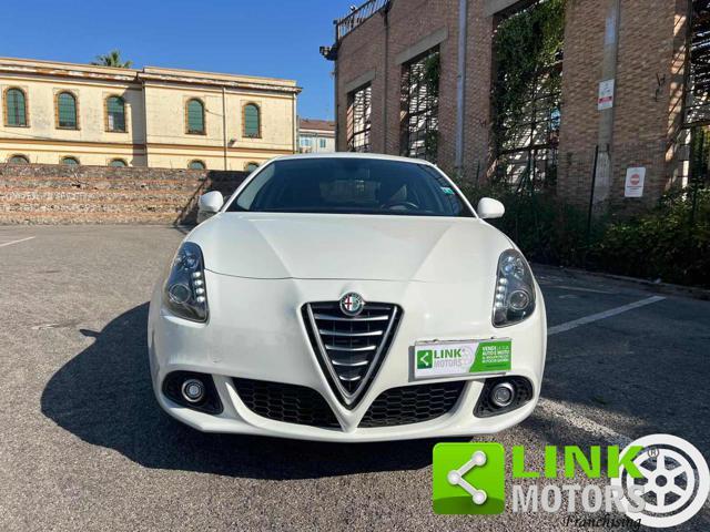 ALFA ROMEO Giulietta 1.6 JTDm-2 105 CV Distinctive