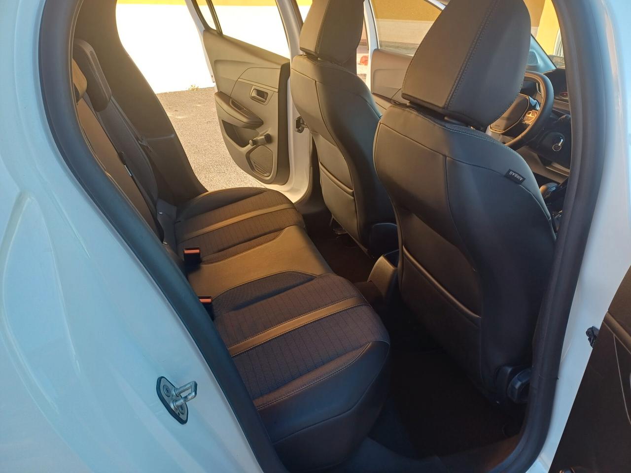 Peugeot 208 PureTech 75 Stop&Start 5 porte Active Pack