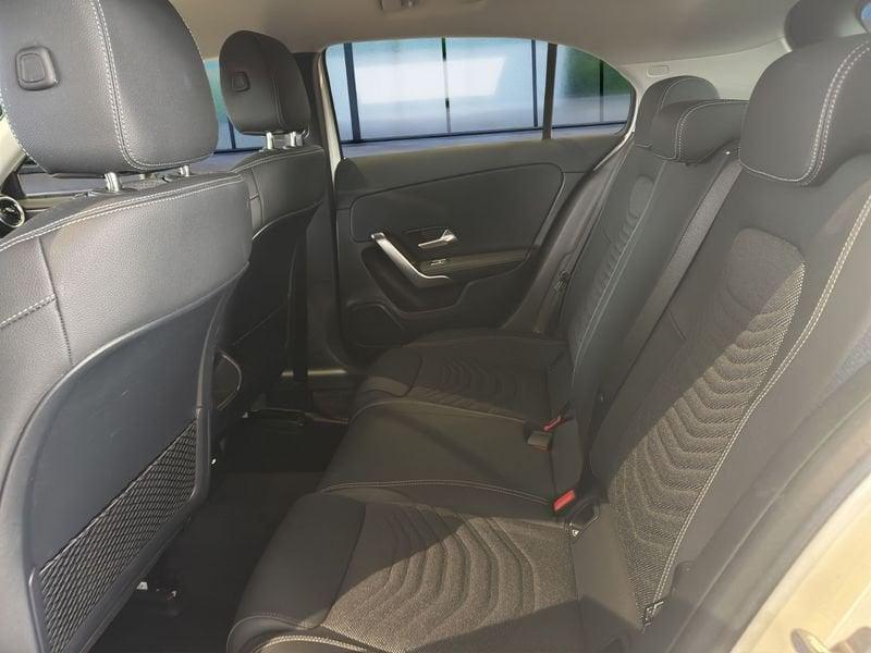 Mercedes-Benz Classe A A 180 d Automatic Progressive Advanced
