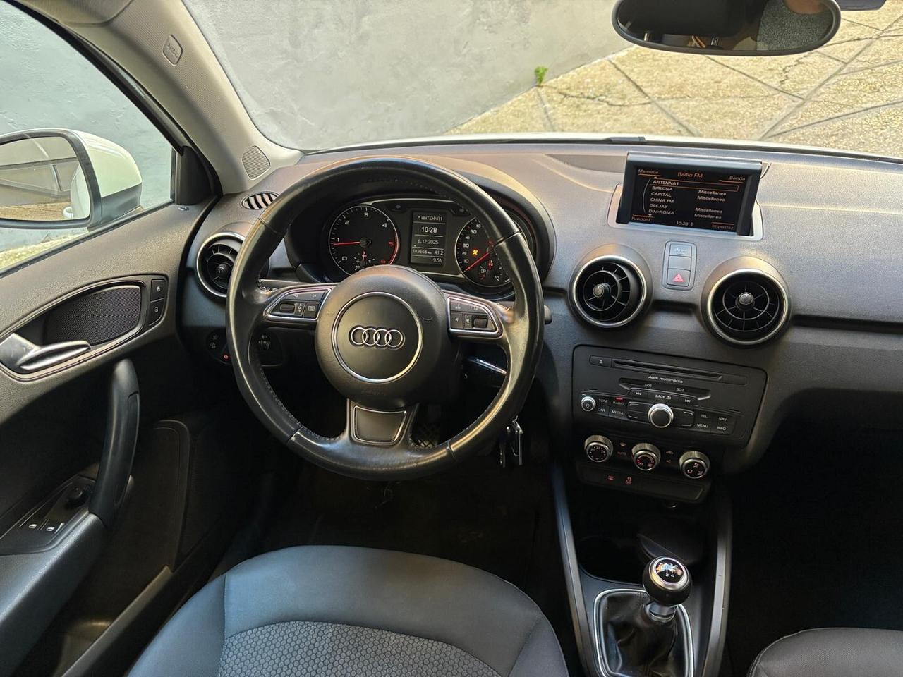 AUDI A1 - UNICO PROPRIETARIO