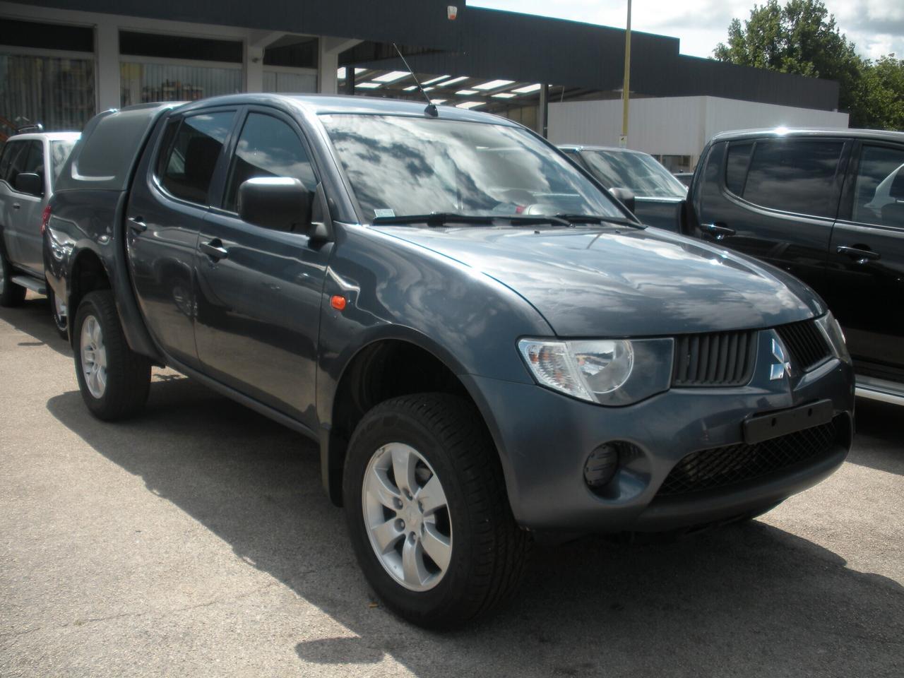 Mitsubishi L200 2.5 DI-D/136CV DC