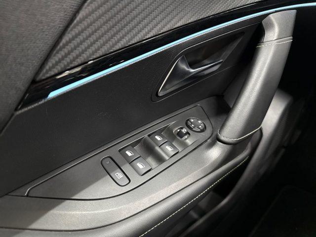PEUGEOT 2008 PureTech 130 S&S GT Line