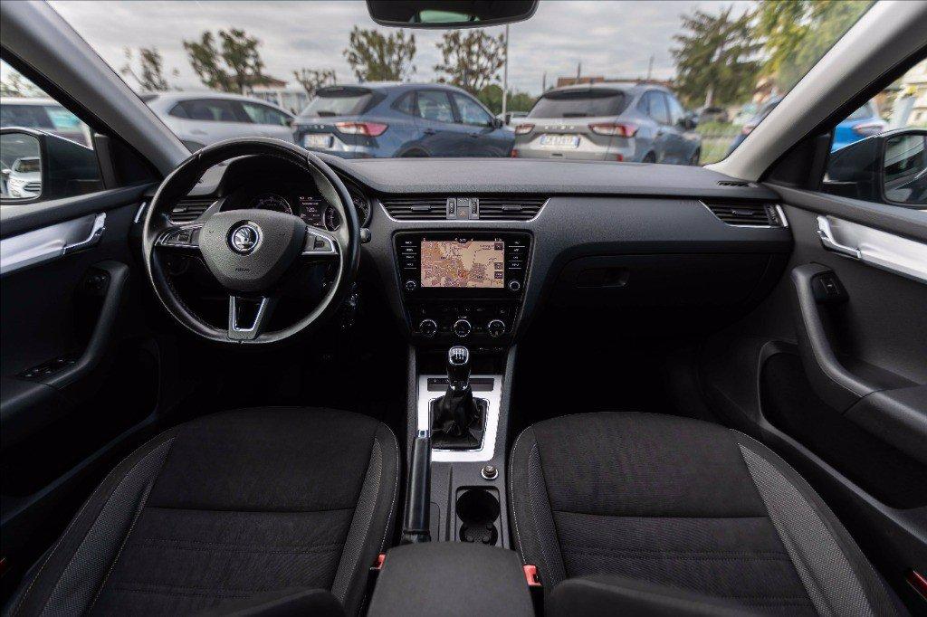 SKODA Octavia Wagon 1.4 tsi g-tec Executive 110cv del 2017
