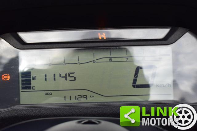 YAMAHA Tricity 300 ABS GARANZIA CASA MADRE!