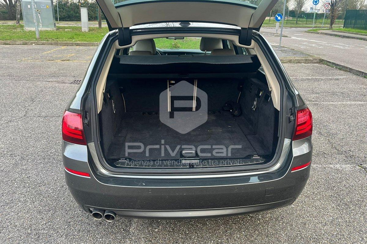 BMW 530d xDrive 258CV Touring Luxury