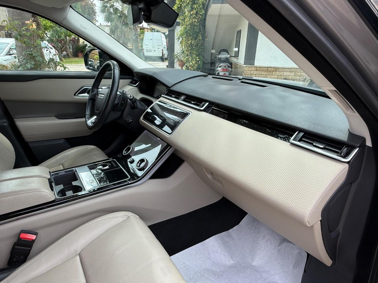 Land Rover Range Rover Velar Range Rover Velar 2.0D I4 240 CV