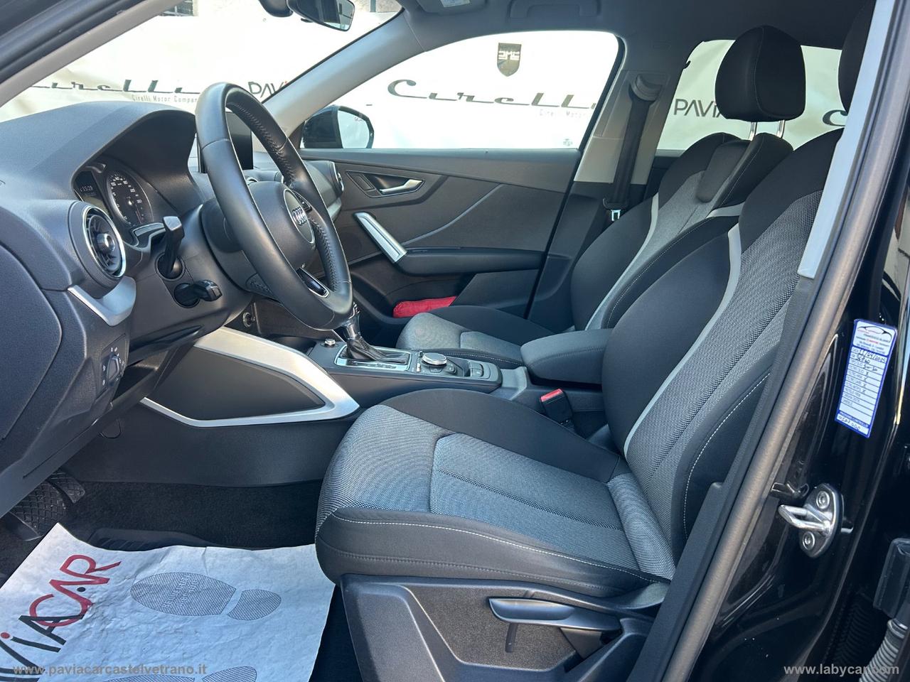 AUDI Q2 30 TDI S tronic Identity Black