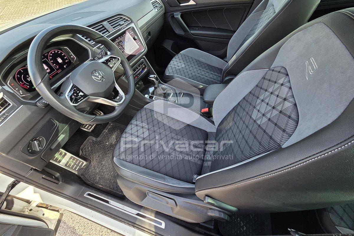 VOLKSWAGEN Tiguan 2.0 TDI 200 CV SCR DSG 4MOTION R-Line