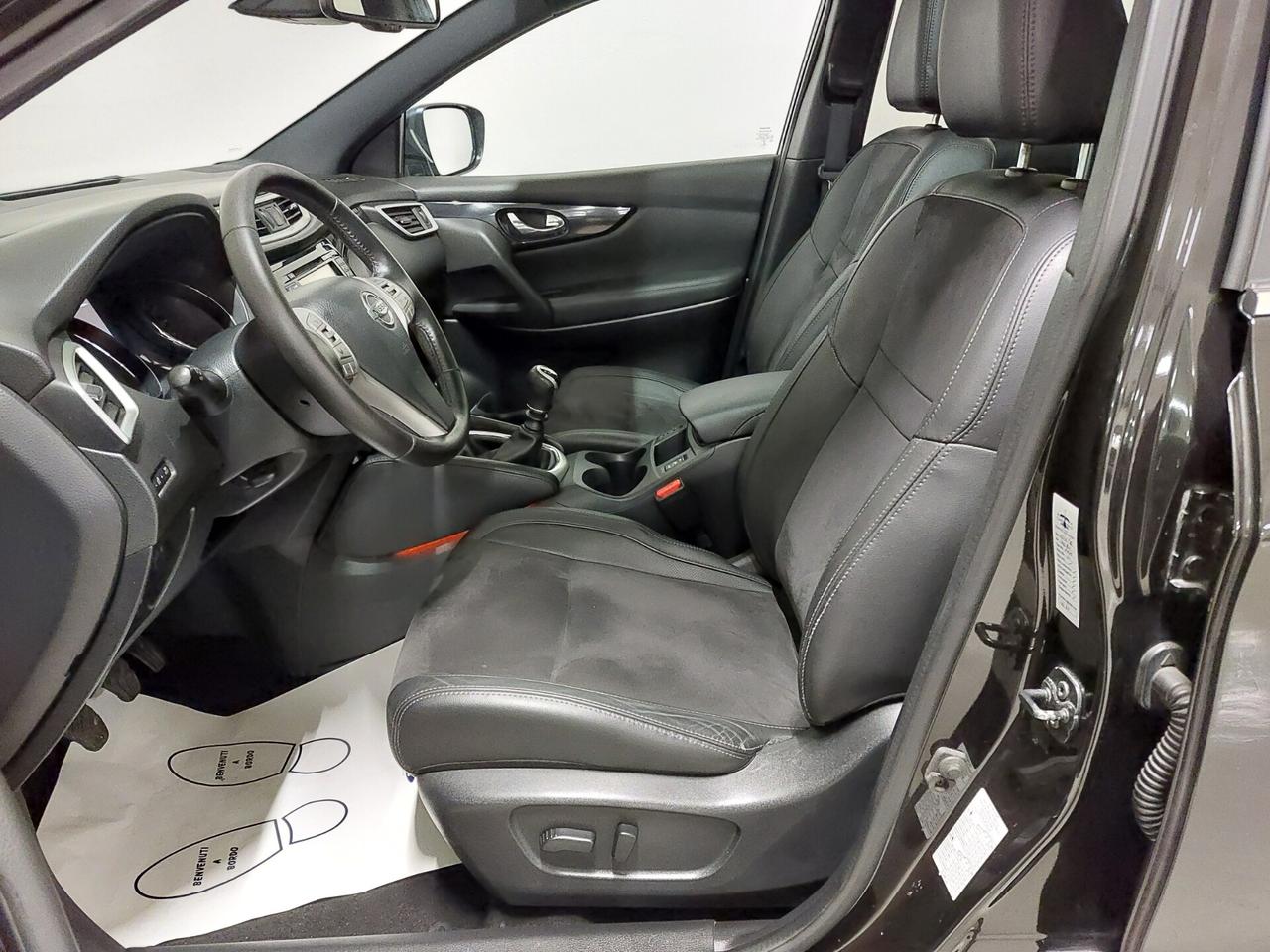 NISSAN Qashqai 2ª serie Qashqai 1.5 dCi N-Conn...