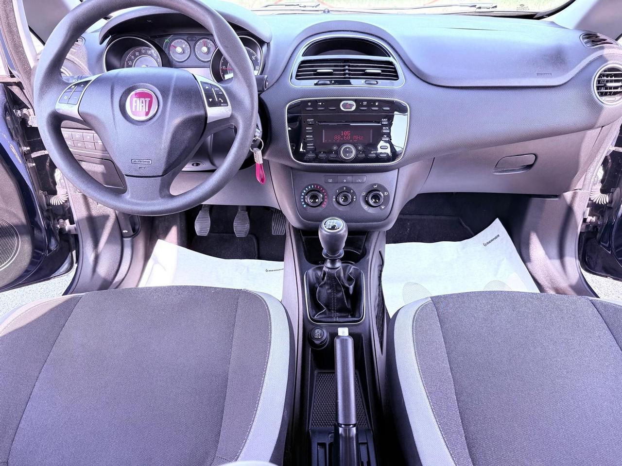 Fiat Punto 1.4 8V 5 porte Natural ok neopatentati