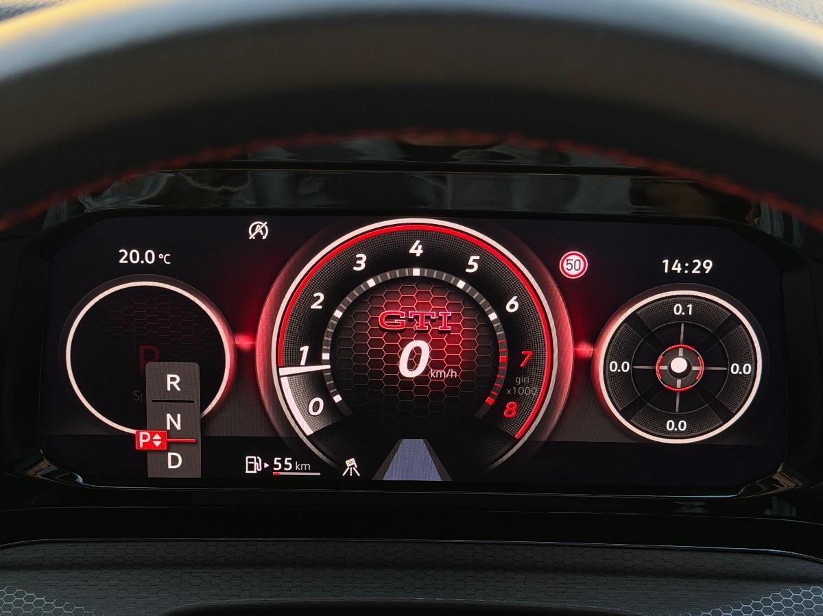 Volkswagen Golf 8 GTI 2.0 TSI 245 CV