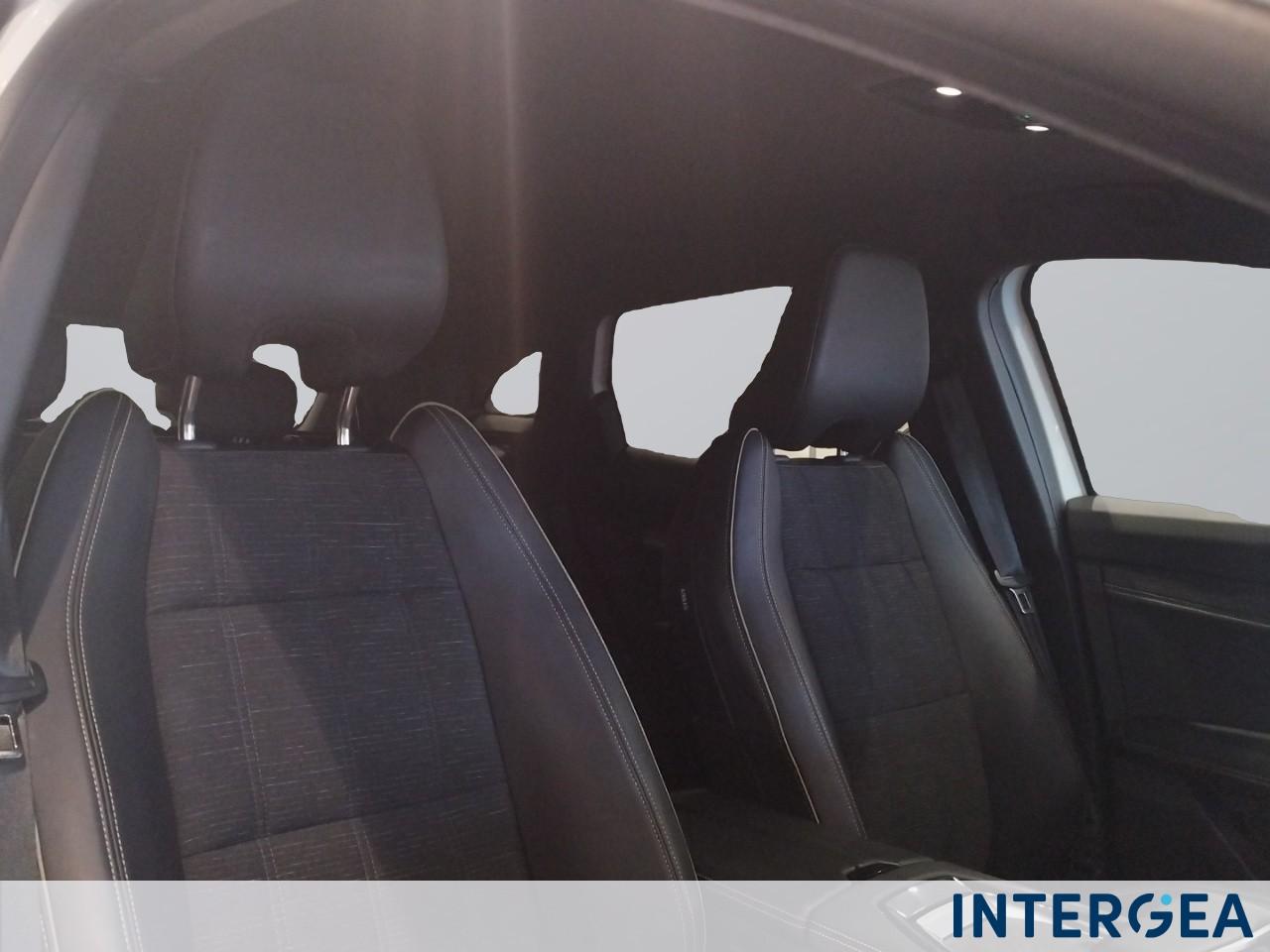 RENAULT Austral 1.2 E-Tech full hybrid Iconic 200cv auto