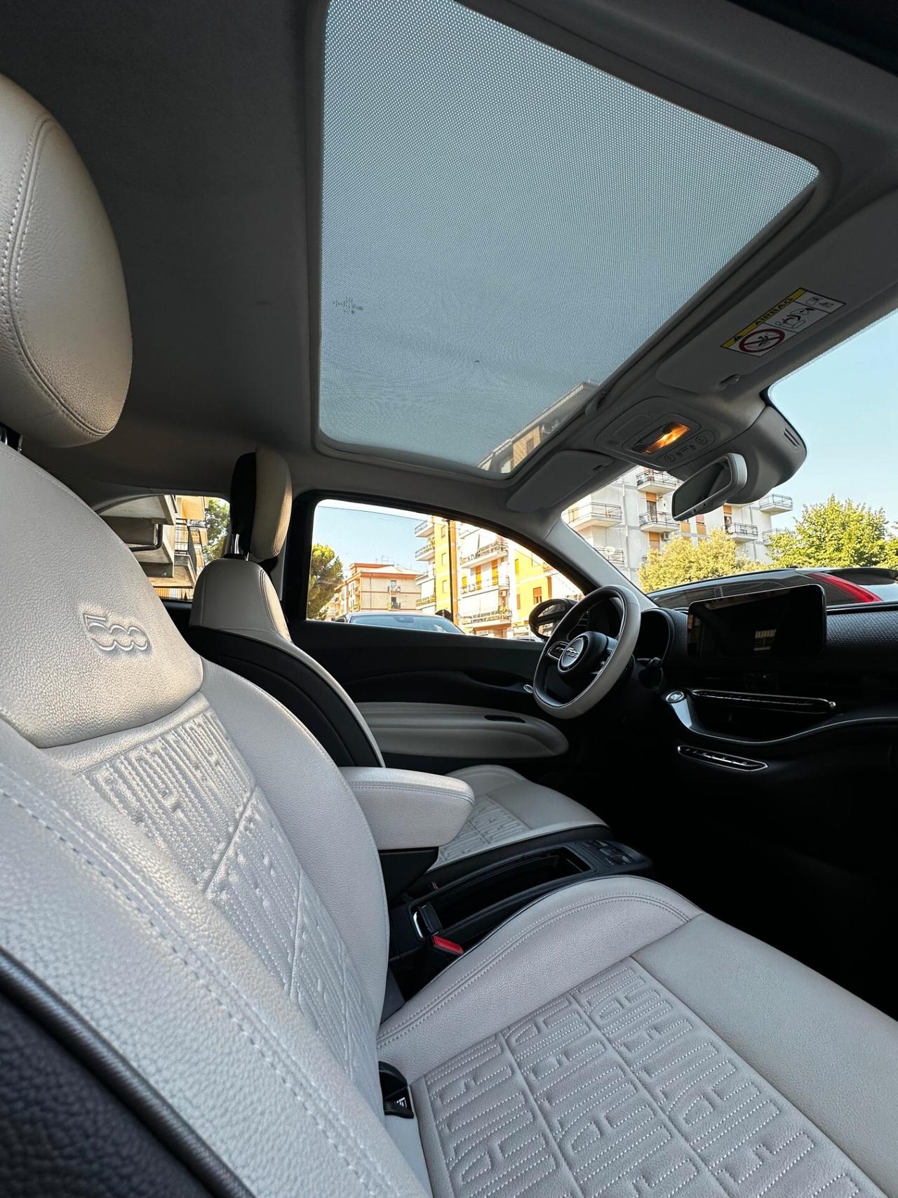 Fiat 500 500e 3+1 42 kWh La Prima