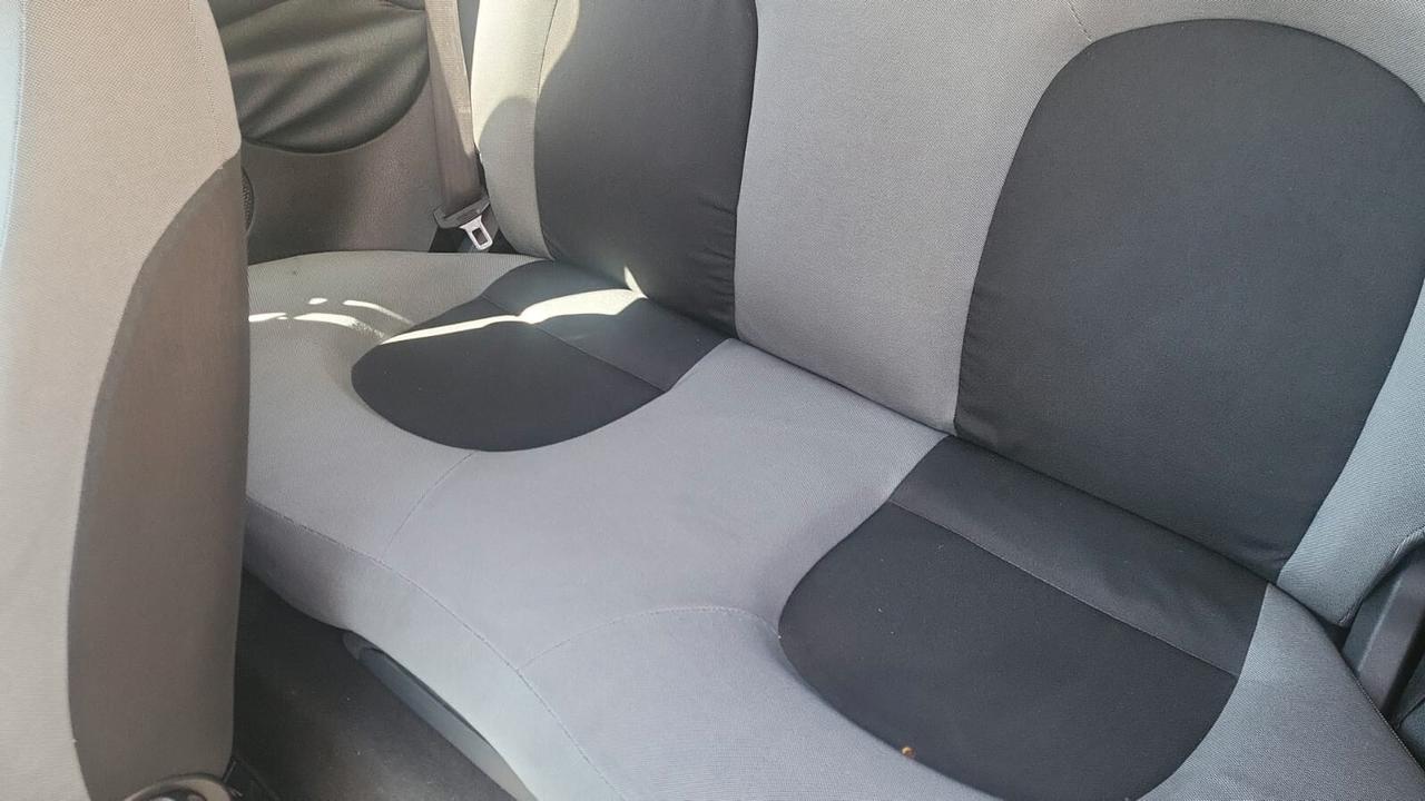 Lancia Ypsilon 1.3 MJT 75 CV Oro
