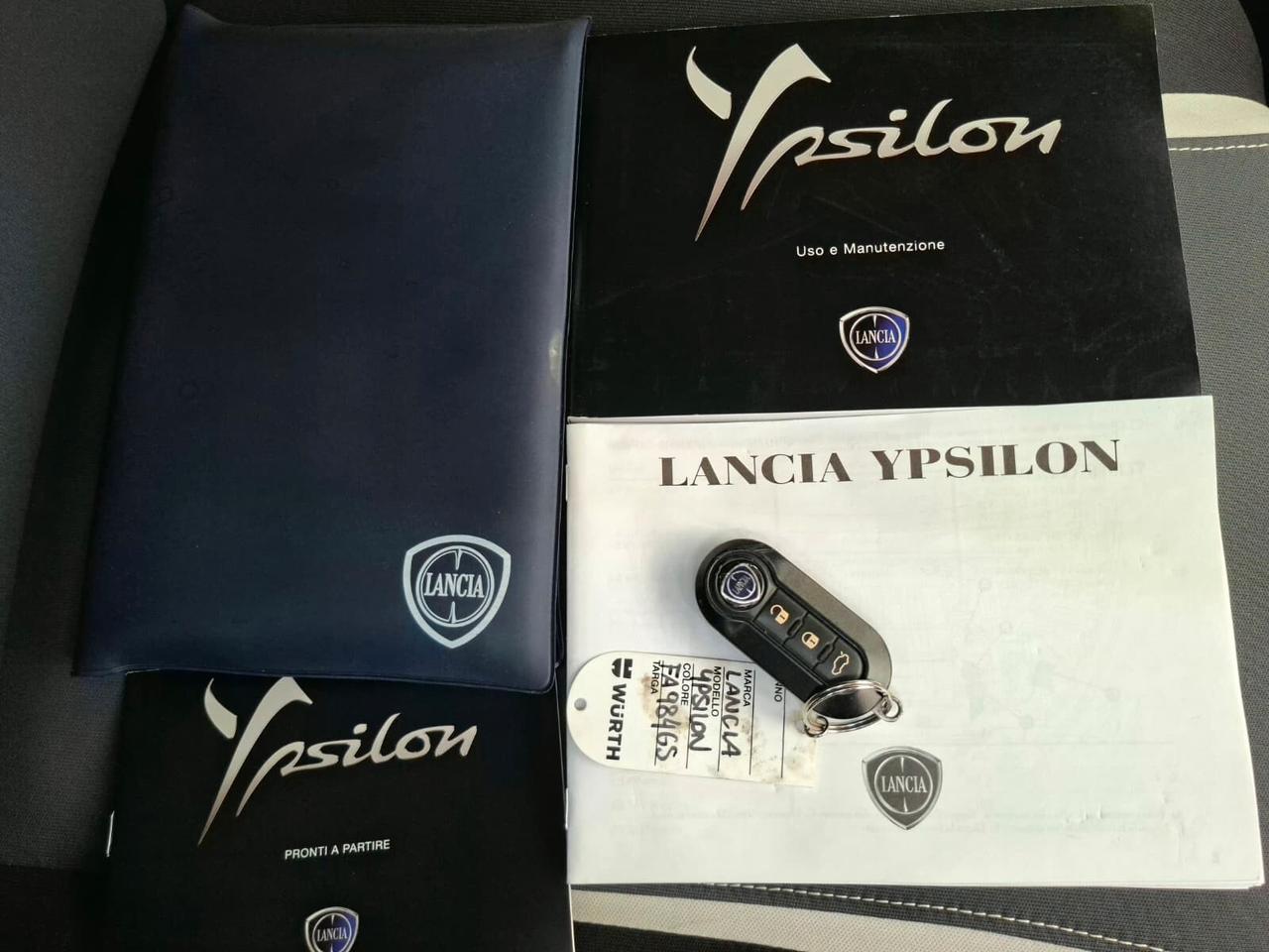 Lancia Ypsilon 1.2 69cv Elefantino 2015